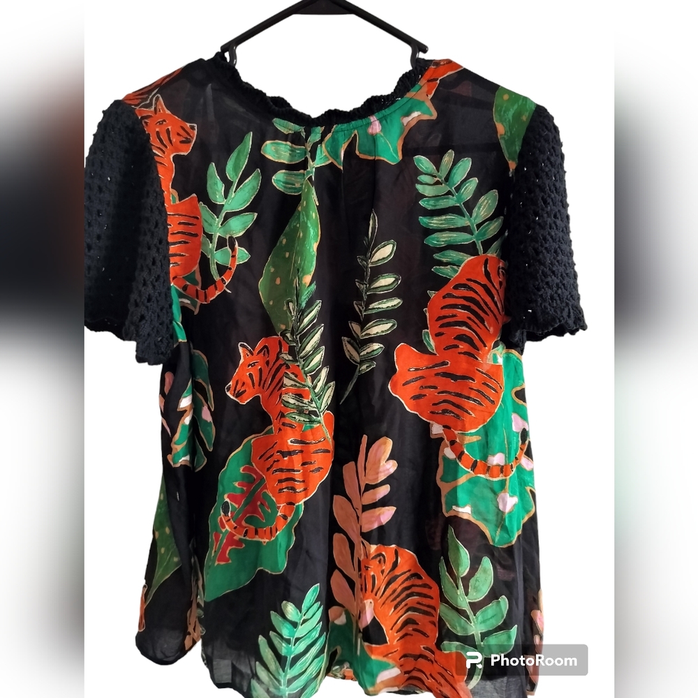 DR 2 by Daniel Rainn Jungle Top With Crochet Short Sleeves